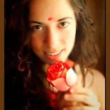 אבישג מאיה זלוף טנטרה